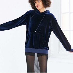 Silence and noise x urban outfitters size m velour/velvet blue hoodie!